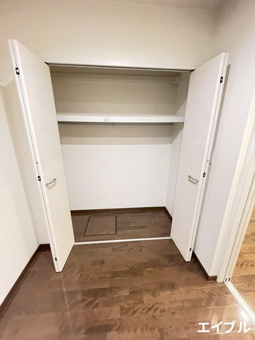 物件内観写真11　(収納)