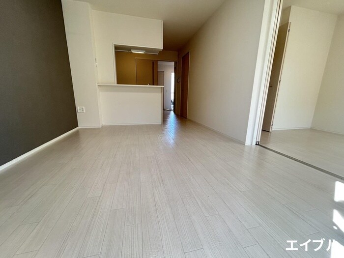 物件内観写真5　(居室)