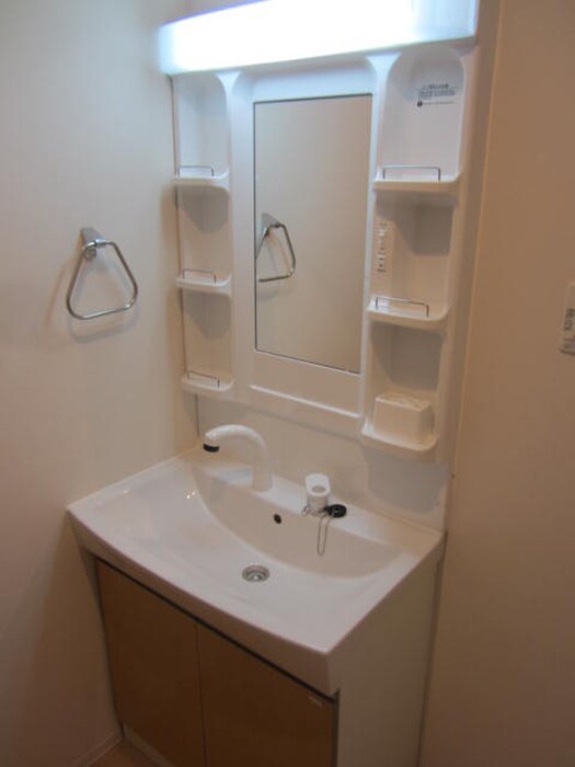 物件内観写真10　(洗面)