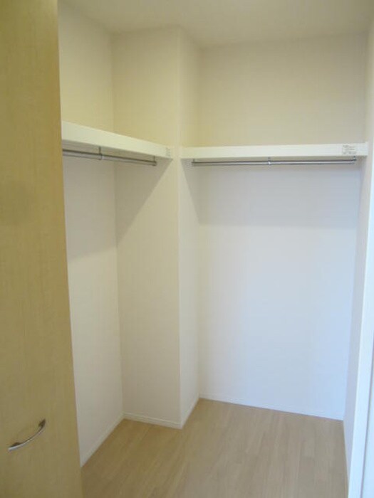 物件内観写真11　(内観写真)