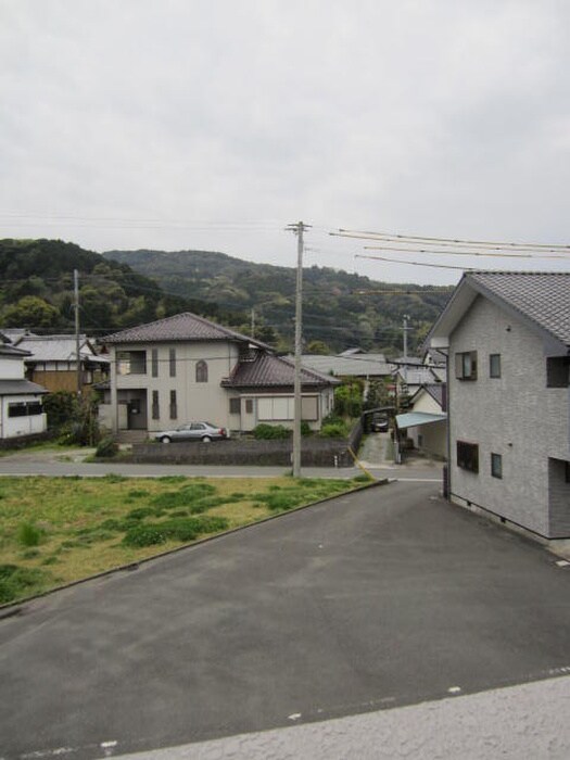 物件内観写真14　(室内からの展望)