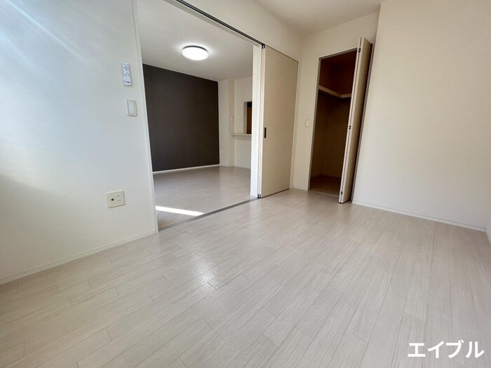 物件内観写真14　(居室)