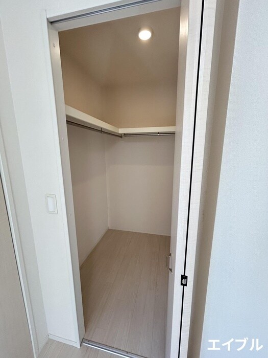 物件内観写真15　(収納)