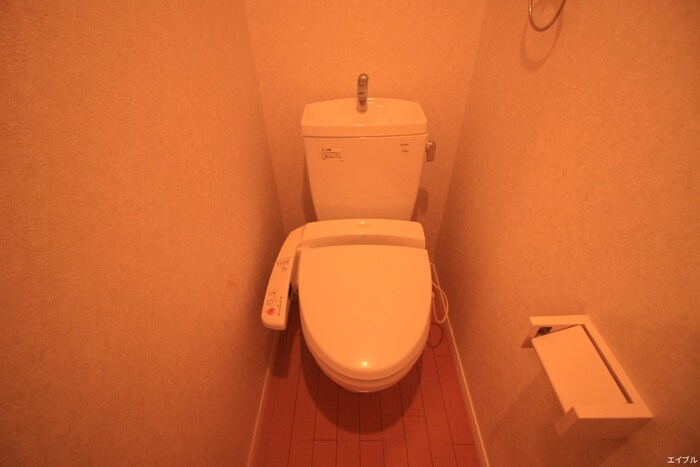 物件内観写真14　(トイレ)