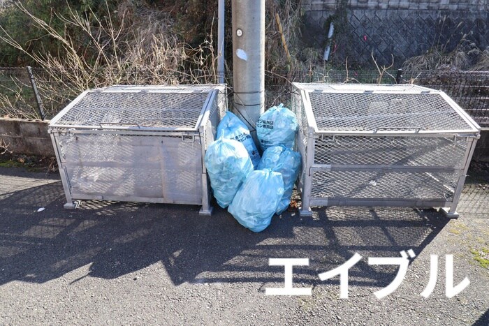 物件外観写真3　(建物設備)