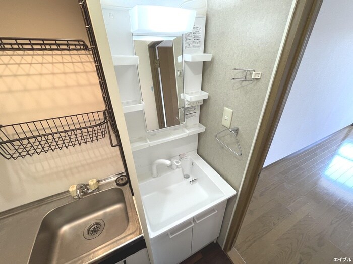 物件内観写真15　(洗面)