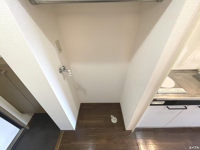 物件内観写真20　(洗濯機置場)