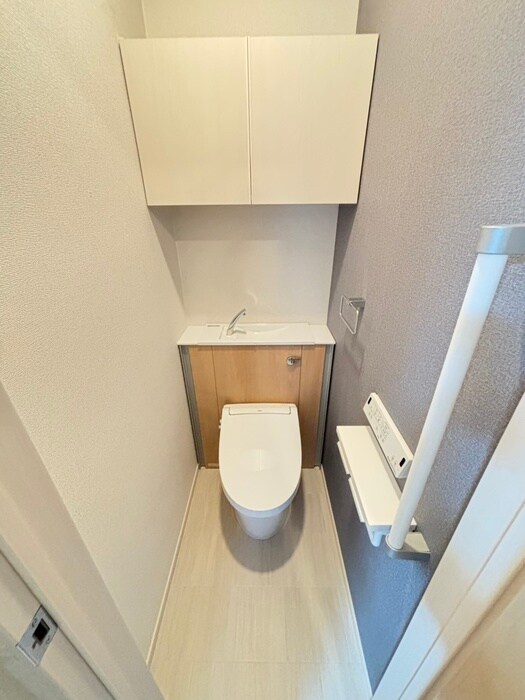 物件内観写真9　(トイレ)