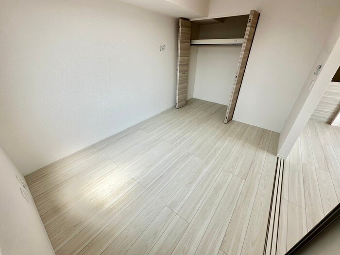 物件内観写真6　(居室)