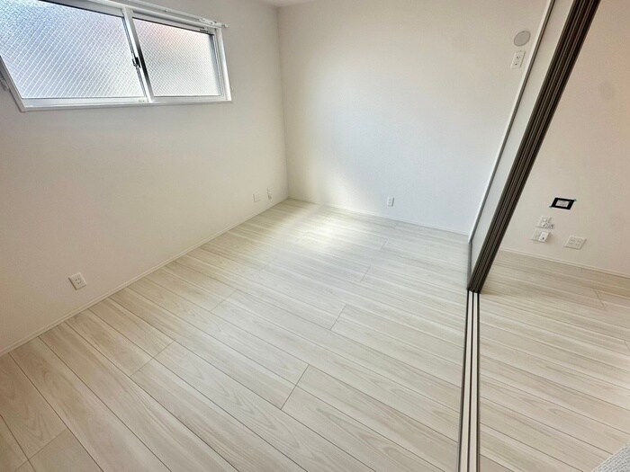 物件内観写真7　(居室)
