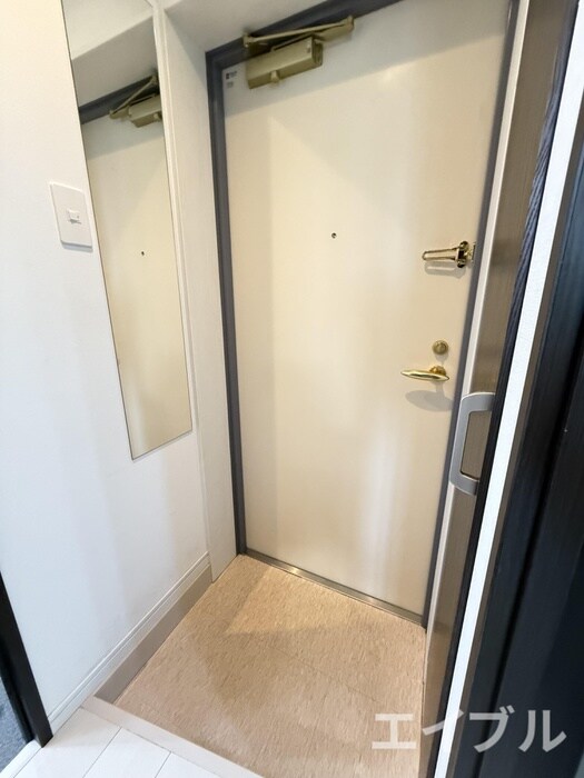 物件内観写真11　(玄関)