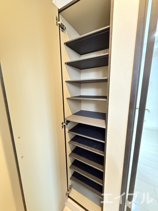 物件内観写真12　(靴箱)