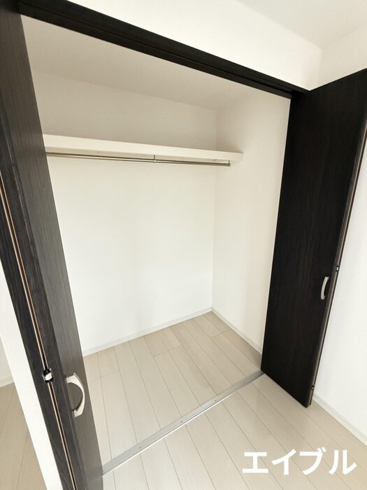 物件内観写真16　(収納)