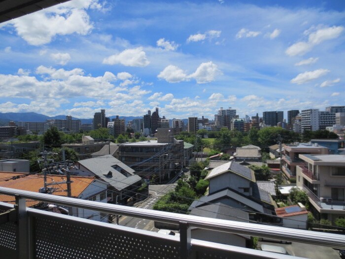 物件内観写真15　(室内からの展望)