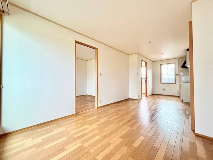 物件内観写真6　(居室)