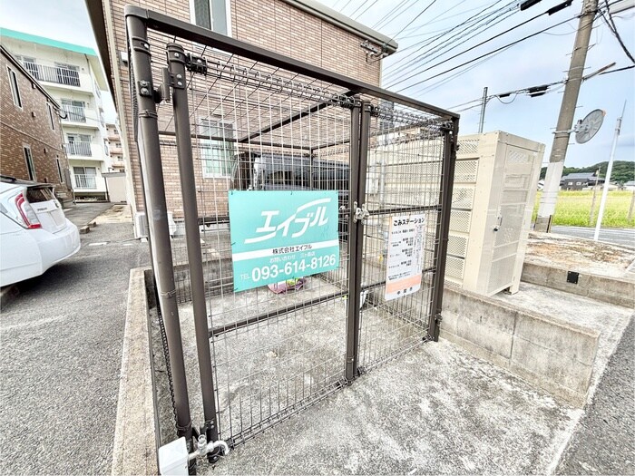 物件外観写真3　(建物設備)