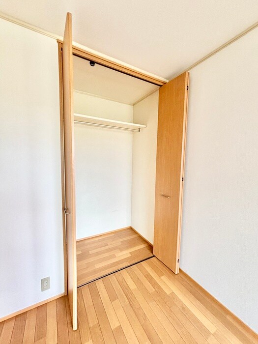 物件内観写真11　(収納)