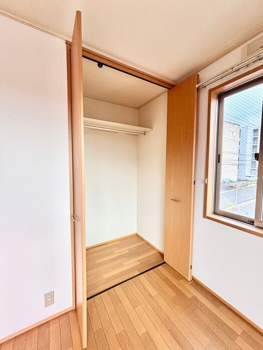 物件内観写真18　(収納)