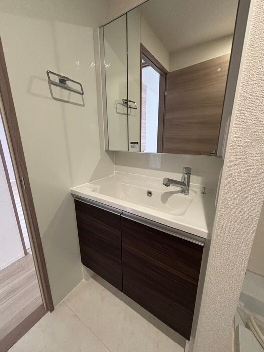 物件内観写真13　(洗面)