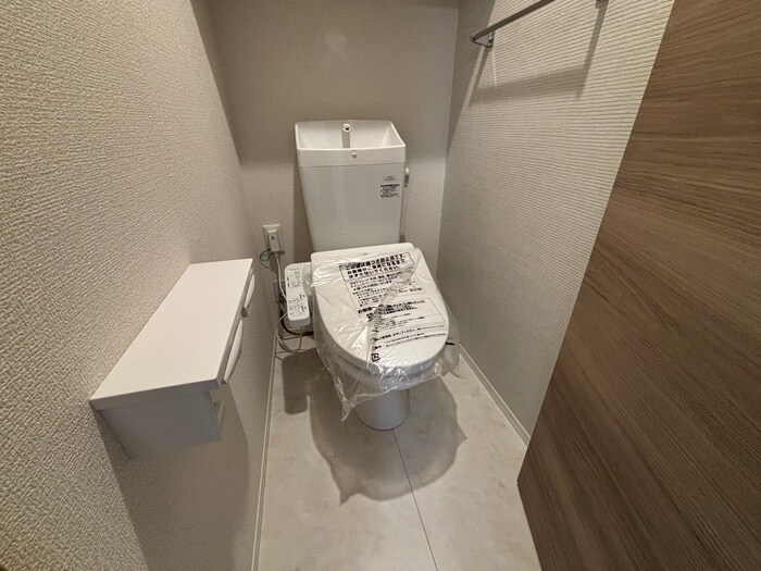 物件内観写真15　(トイレ)