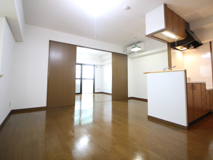 物件内観写真7　(居室)