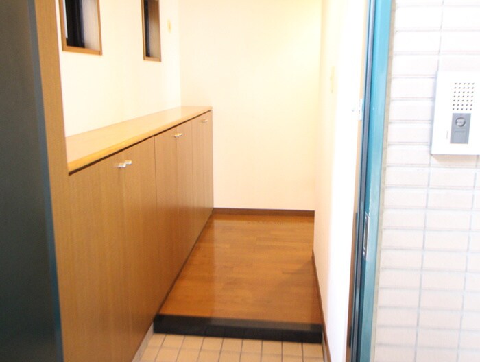 物件内観写真20　(玄関)