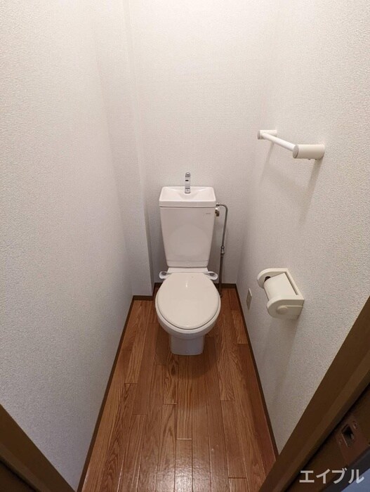 物件内観写真13　(トイレ)