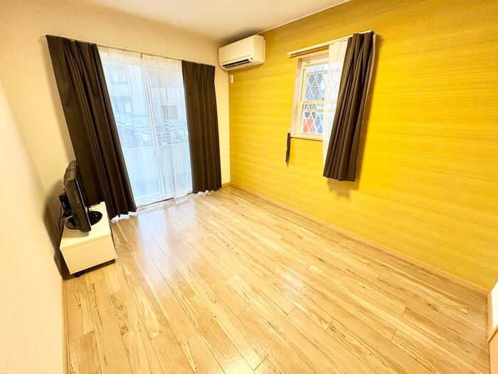 物件内観写真5　(居室)