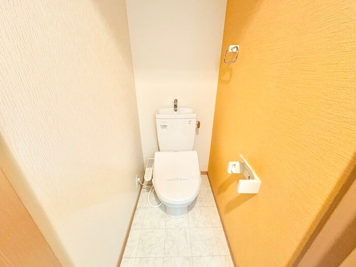 物件内観写真10　(トイレ)