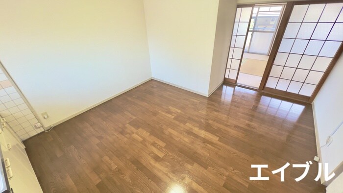 物件内観写真15　(居室)