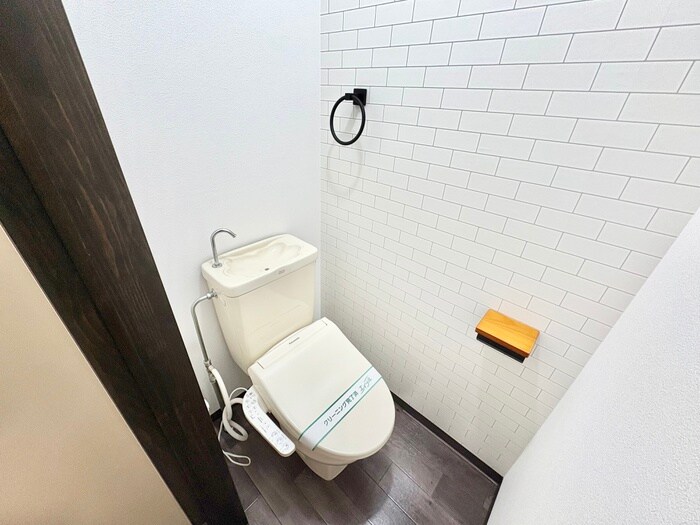 物件内観写真11　(トイレ)