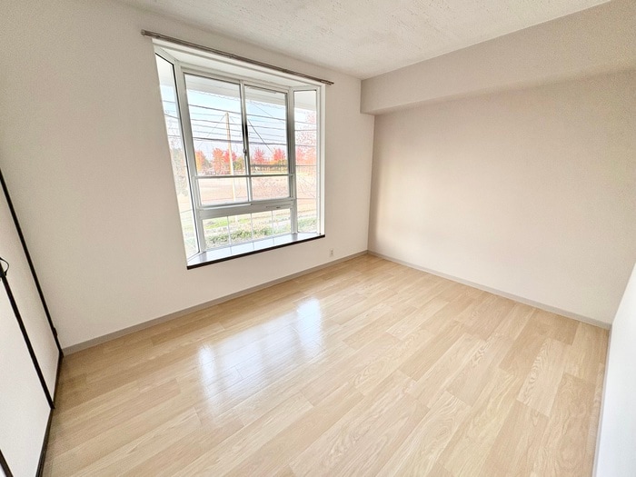 物件内観写真21　(居室)