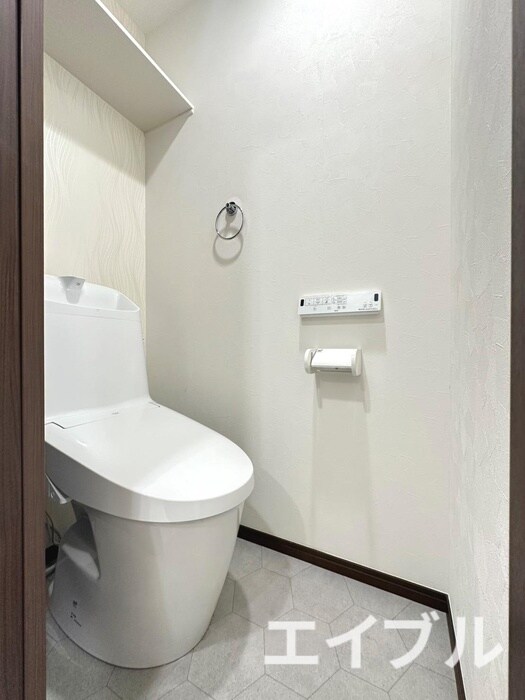 物件内観写真12　(トイレ)