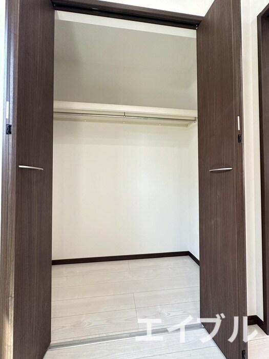 物件内観写真13　(収納)