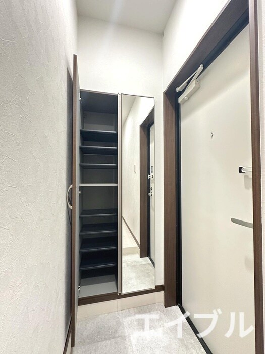 物件内観写真15　(靴箱)