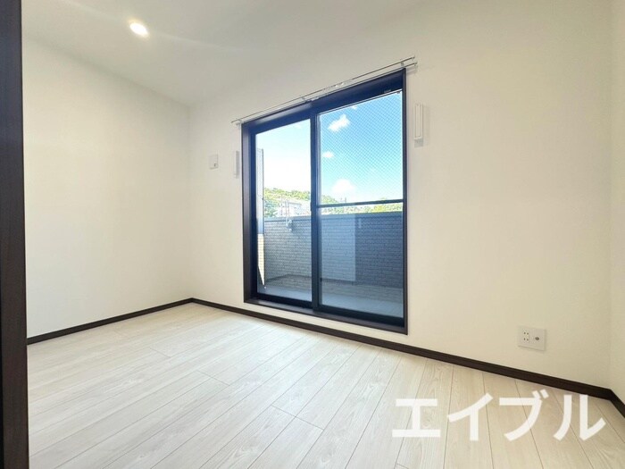 物件内観写真22　(居室)