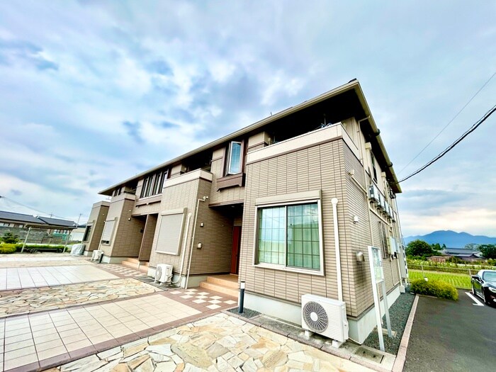 物件外観写真4　(外観写真)