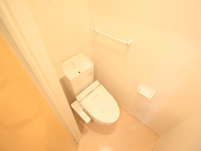 物件内観写真7　(トイレ)