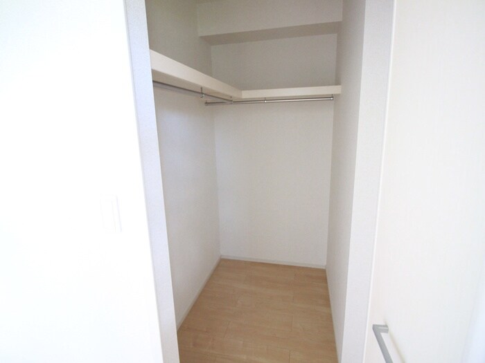 物件内観写真17　(内観写真)