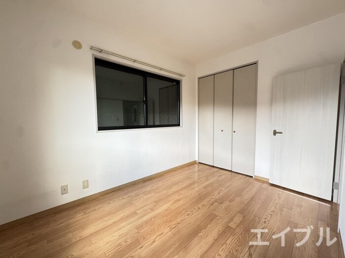 物件内観写真6　(居室)