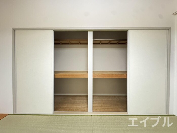物件内観写真16　(収納)