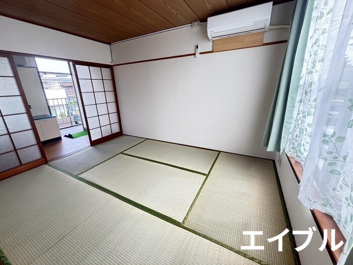 物件内観写真8　(居室)