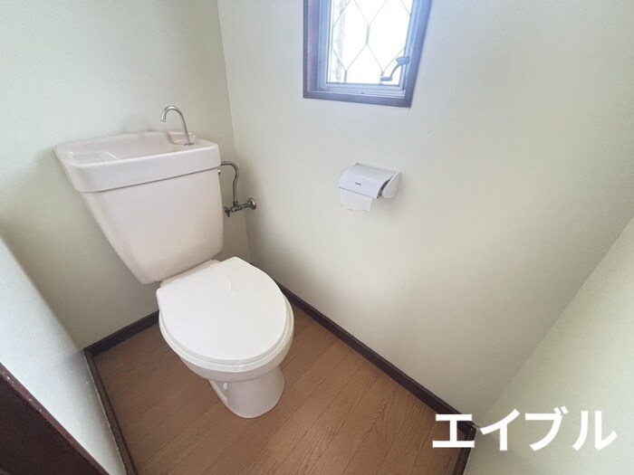 物件内観写真11　(トイレ)