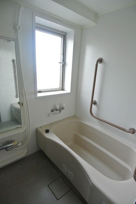 物件内観写真11　(バス／シャワールーム等)