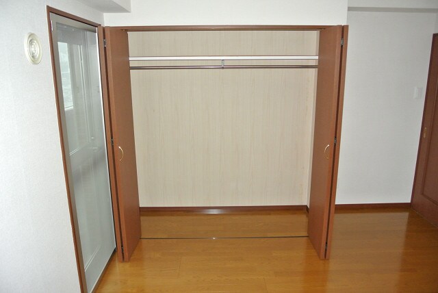 物件内観写真14　(収納)