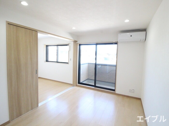 物件内観写真21　(居室)