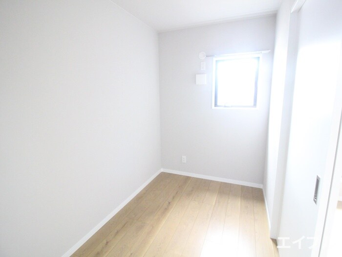 物件内観写真17　(居室)