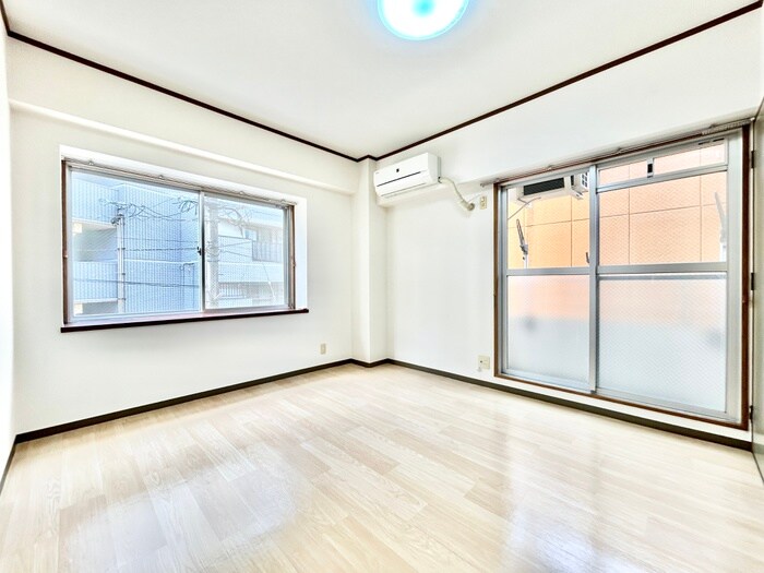 物件内観写真6　(居室)