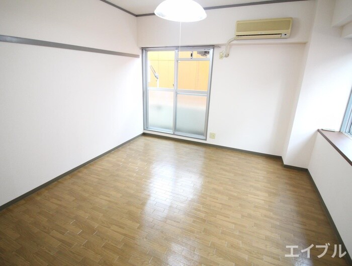 物件内観写真6　(居室)