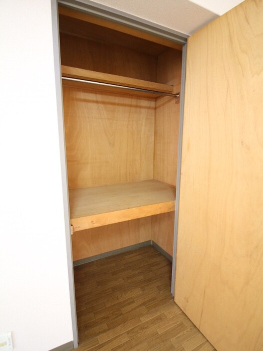 物件内観写真9　(収納)